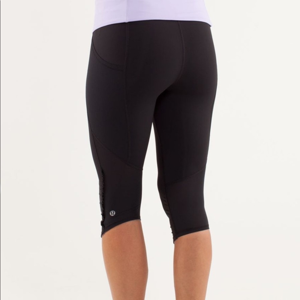 Lululemon Run: Nothing To Hide Crop, Size 4. - image 2